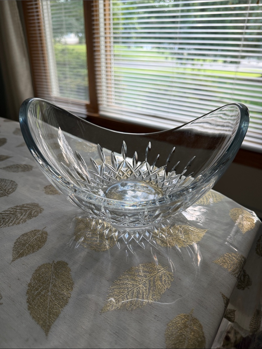 Waterford Crystal eclipse bowl pattern, Lismore- Elegant Home Accent